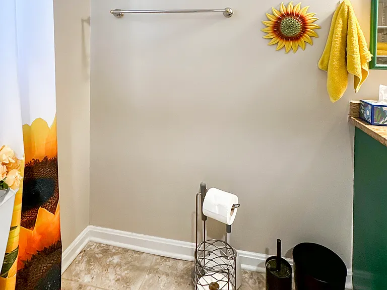 6636 Isle Of Skye Dr — Photo 33