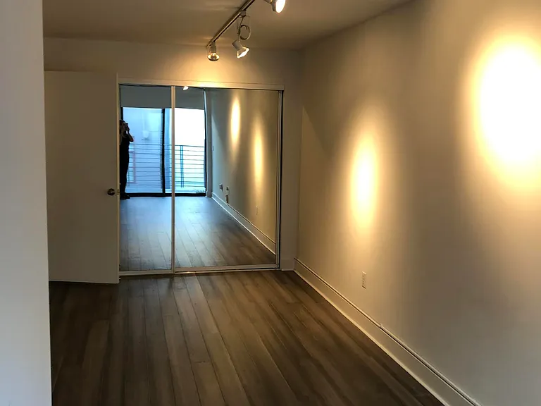 635 Tennessee St #406 — Photo 9
