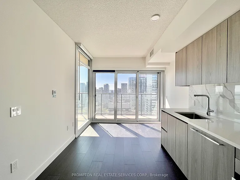 3 Concord Cityplace Way #3212 — Photo 4