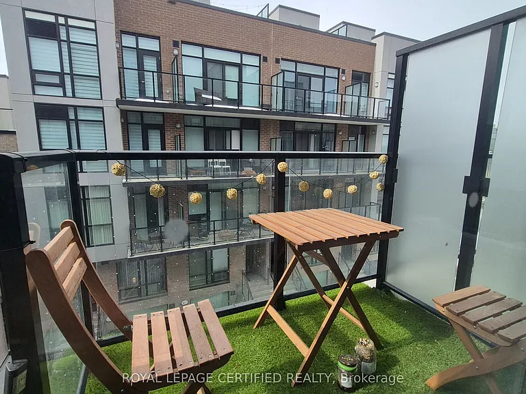 851 Sheppard Ave W #26 — Photo 15