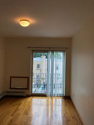 Rented by Voro, LLC | media 11