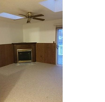 5th image of 1458 Lejeune Ave
