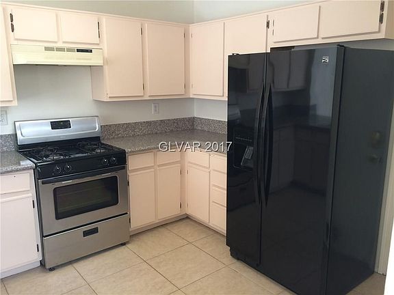 5th image of 1708 Steamboat Dr #0