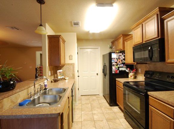 3rd image of 6554 Westwood Village Dr