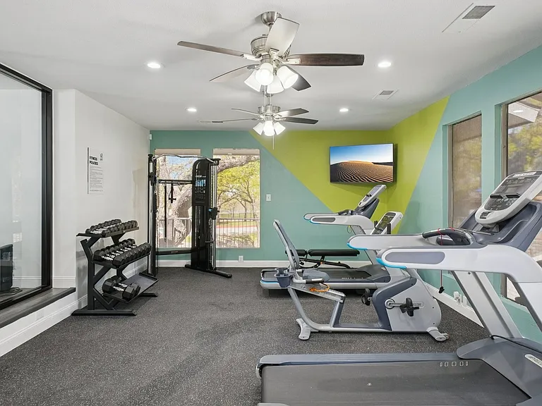 Don't Miss Out Biltmore Homes Leasing Fast — Photo 126