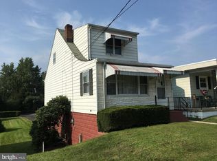 1918 W End Ave, Pottsville, PA 17901