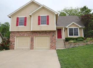 3804 NW 52nd Ter, Kansas City, MO 64151