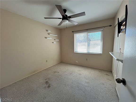 4th image of 4040 S Edgewater Cir