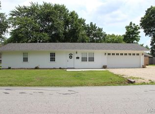 212 Patton St, Montgomery City, MO 63361