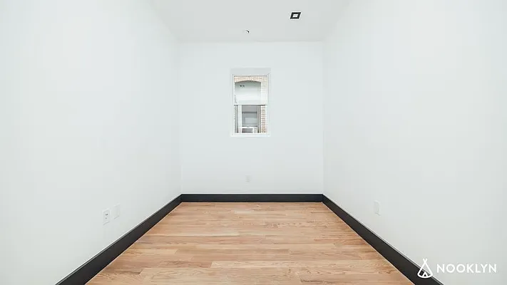 Rented by Nooklyn NYC LLC | media 9