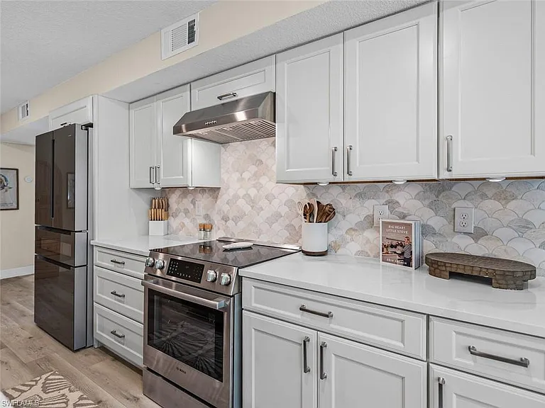 4082 Belair Ln #11 — Photo 11