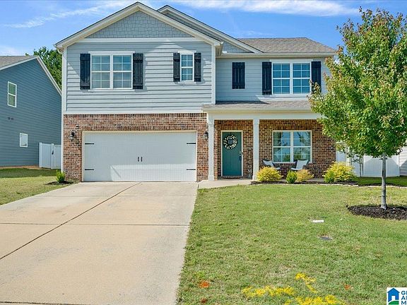 4th image of 1075 Flyway View Ln