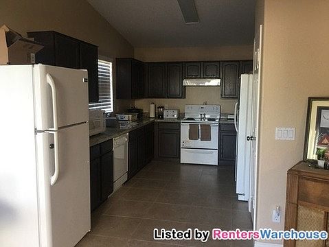 3rd image of 865 E Pollino St