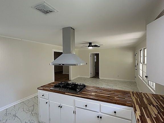 4th image of 315 Bellehurst Dr