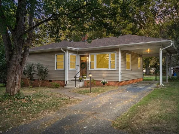 2228 May Dr, Burlington, NC 27215