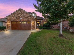 5409 Grayson Ridge Dr, Fort Worth, TX 76179
