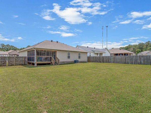 2101 Gabrielle St, Paragould, AR 72450