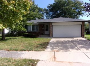 19103 Bernadine St, Lansing, IL