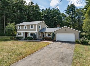 34 Blacksmith Rd, Wilbraham, MA 01095