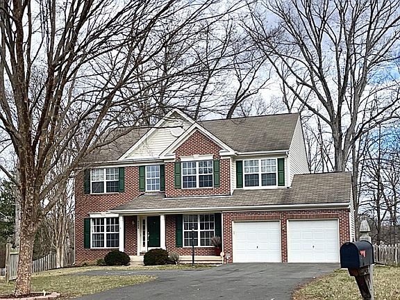 3rd image of 9400 Buckhall Farm Ct