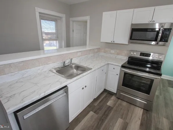 700 Main St, Red Hill, PA 18076