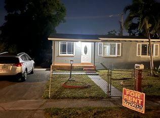 6405 Franklin St, Hollywood, FL 33024