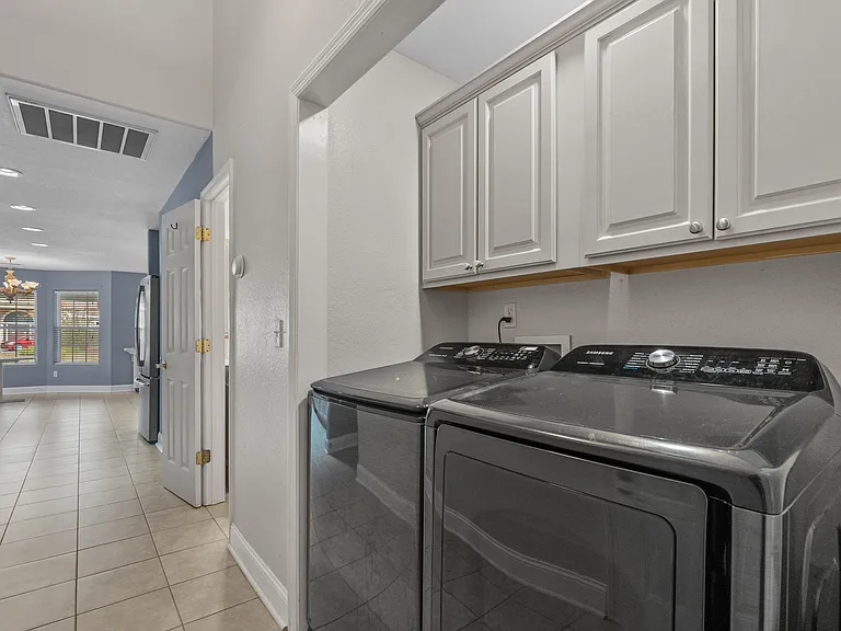 2409 Hunters Trl — Photo 28