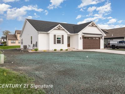 8470 Oakhill Dr, Freeland, MI, 48623