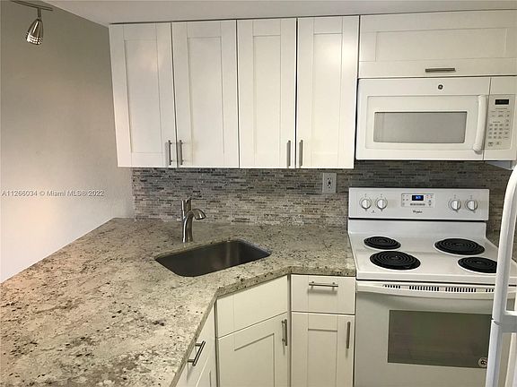 4th image of 801 NW 47th Ave APT 508W