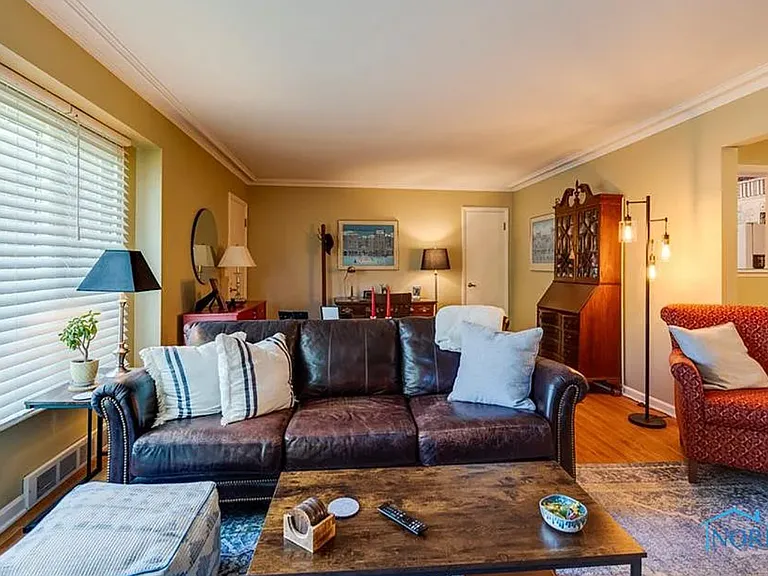 3935 Hillandale Rd #2 — Photo 7
