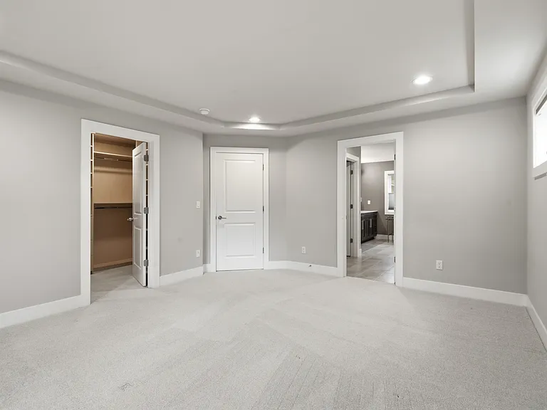 8629 NE 134th Pl — Photo 25