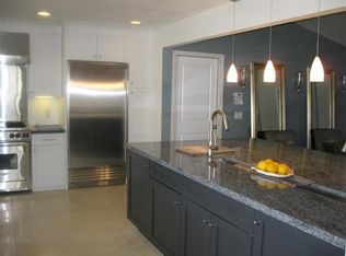 22481 Walnut Cir S, Cupertino, CA 95014