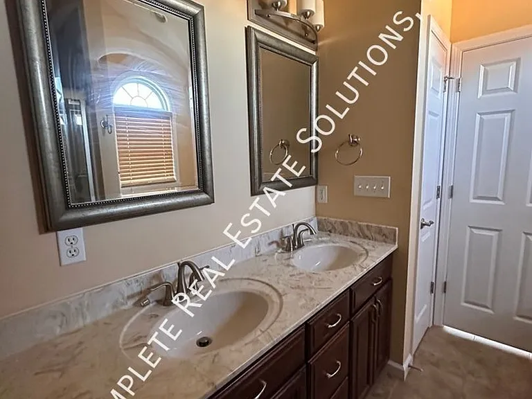 2073 Pawnee Trl — Photo 15