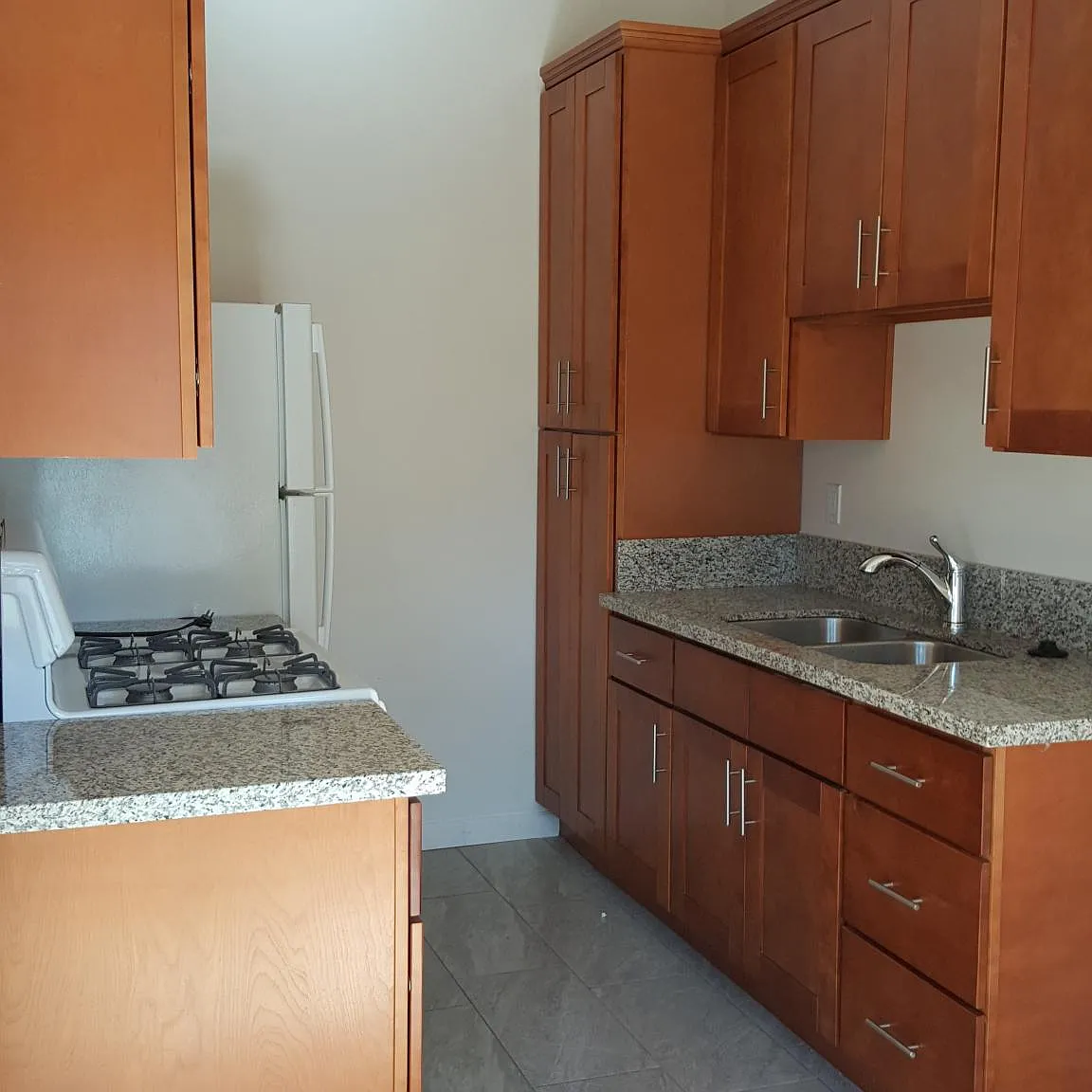 1 bed, 750 sqft, $1,700 — Photo 1