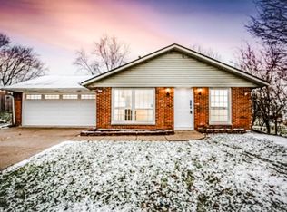 405 Tamarack Trl, Springboro, OH 45066