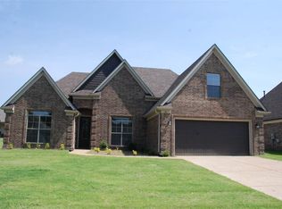 85 Meadow Trail Ave, Oakland, TN 38060