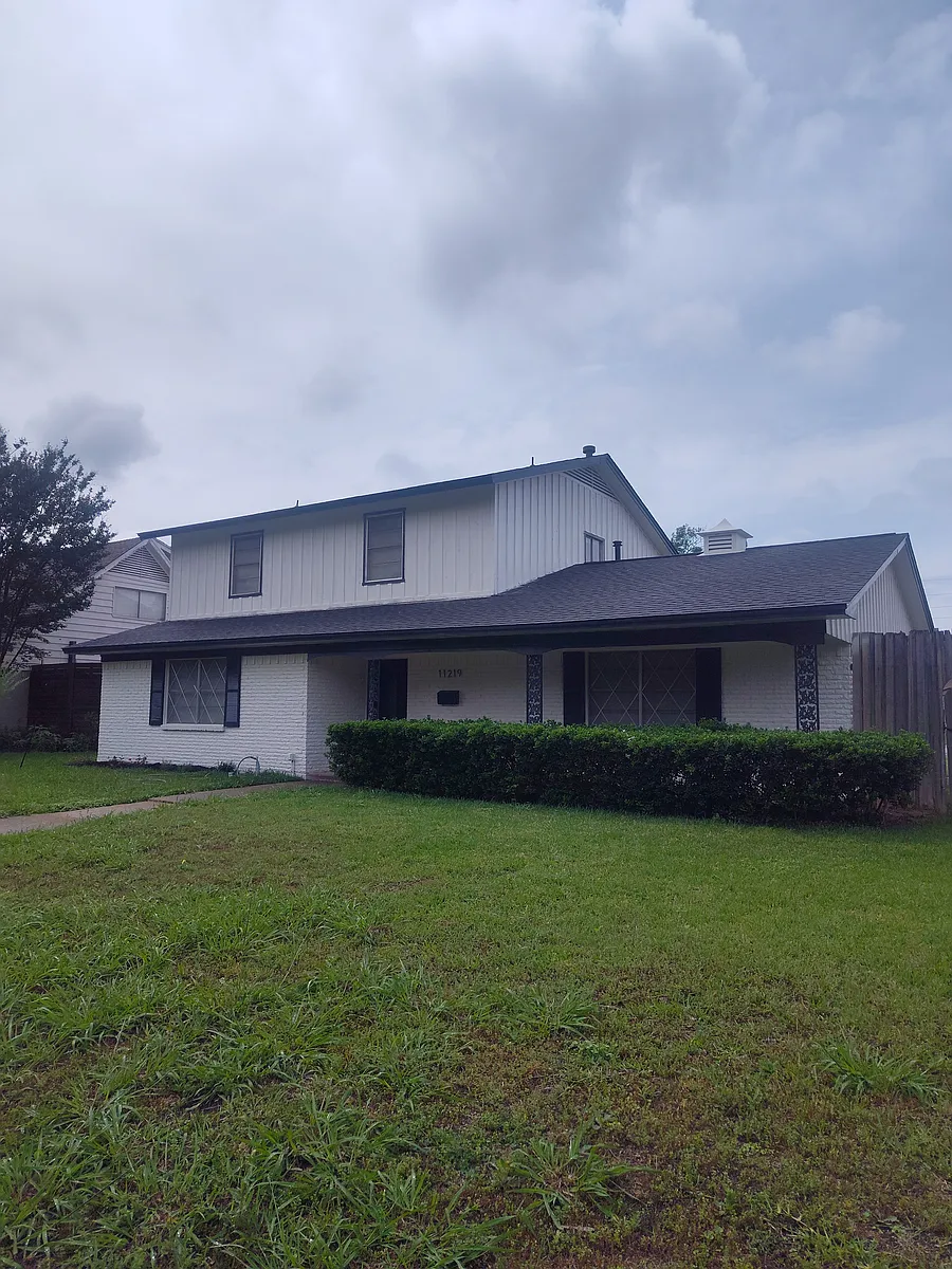 Building Photo - 11219 Dumbarton Dr