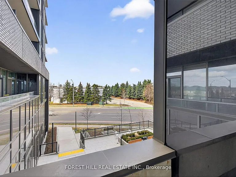 10 Gatineau Dr #208 — Photo 18