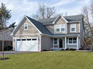 1316 Carlisle Pl, Deerfield, IL