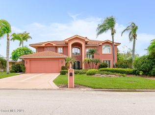 2021 Bali Rd, Cocoa Beach, FL 32931
