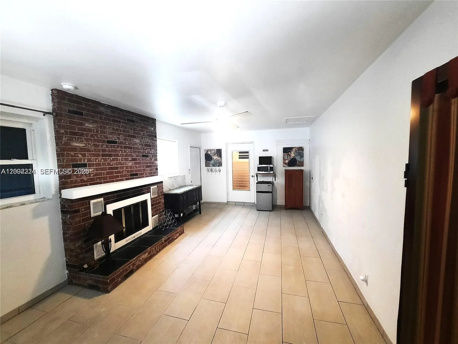 Skyline Heights — Photo 2