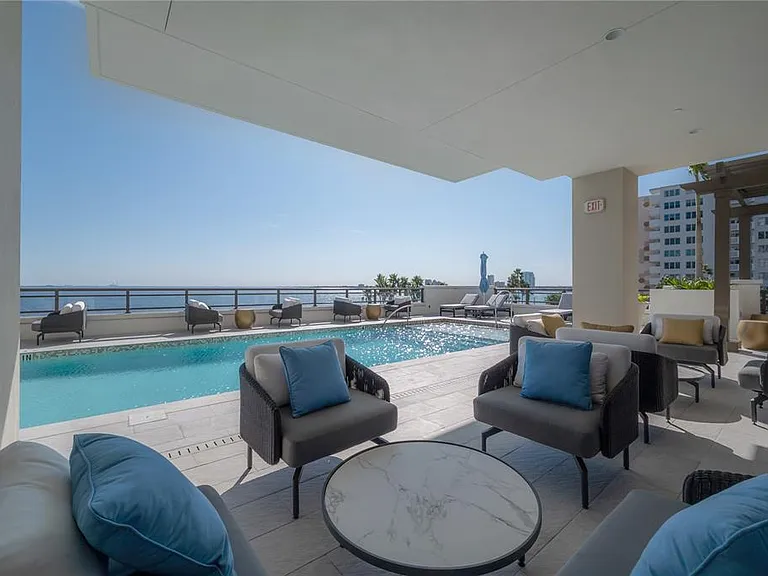2103 Bayshore Blvd #802 — Photo 43