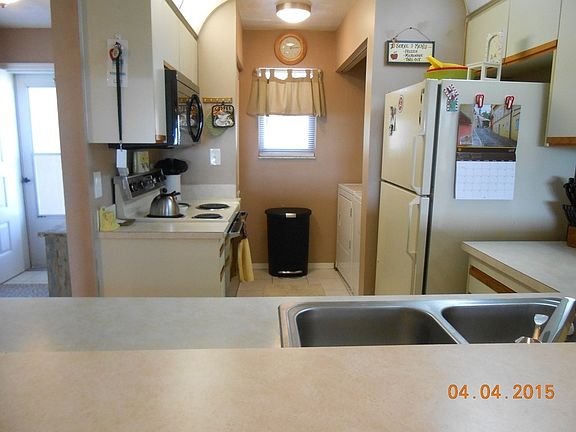 3rd image of 466 Bouchelle Dr APT 201