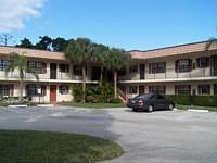 1st image of 4253 Oak Terrace Dr