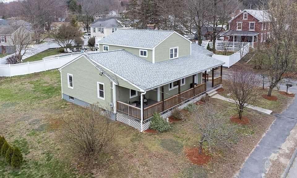 76 Prospect St, Leominster, MA 01453 Zillow