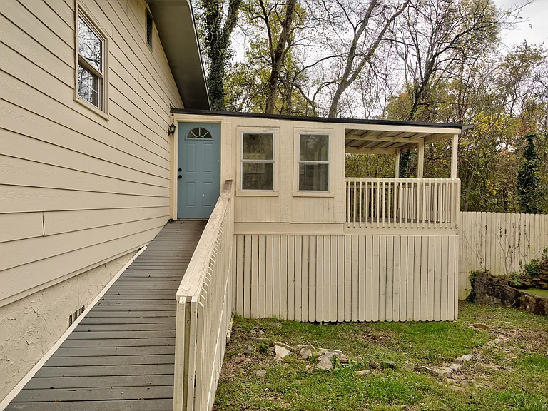65 Nason St — Photo 9