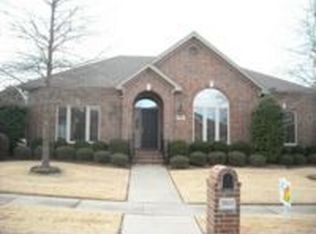 5500 Chevaux Ct, Little Rock, AR 72223