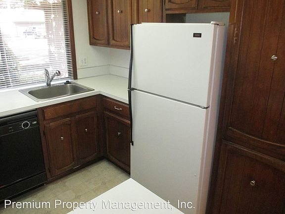 5th image of 3307 Alberta Ave NE #6065646