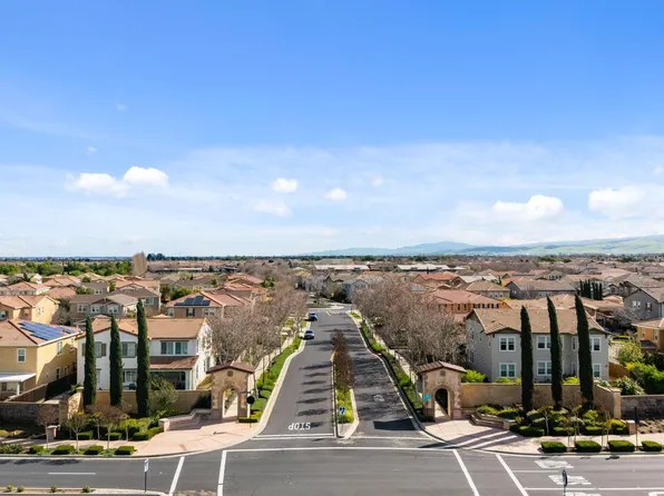 708 N Marquis Way, Mountain House, CA 95391