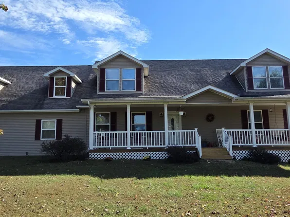 94 Watts Rd, Eldon, MO 65026